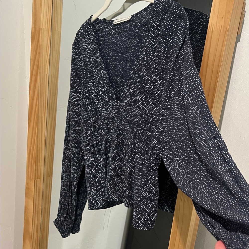 Abercrombie & Fitch Dark Blue Blouse with White Dots - Picture 5 of 7